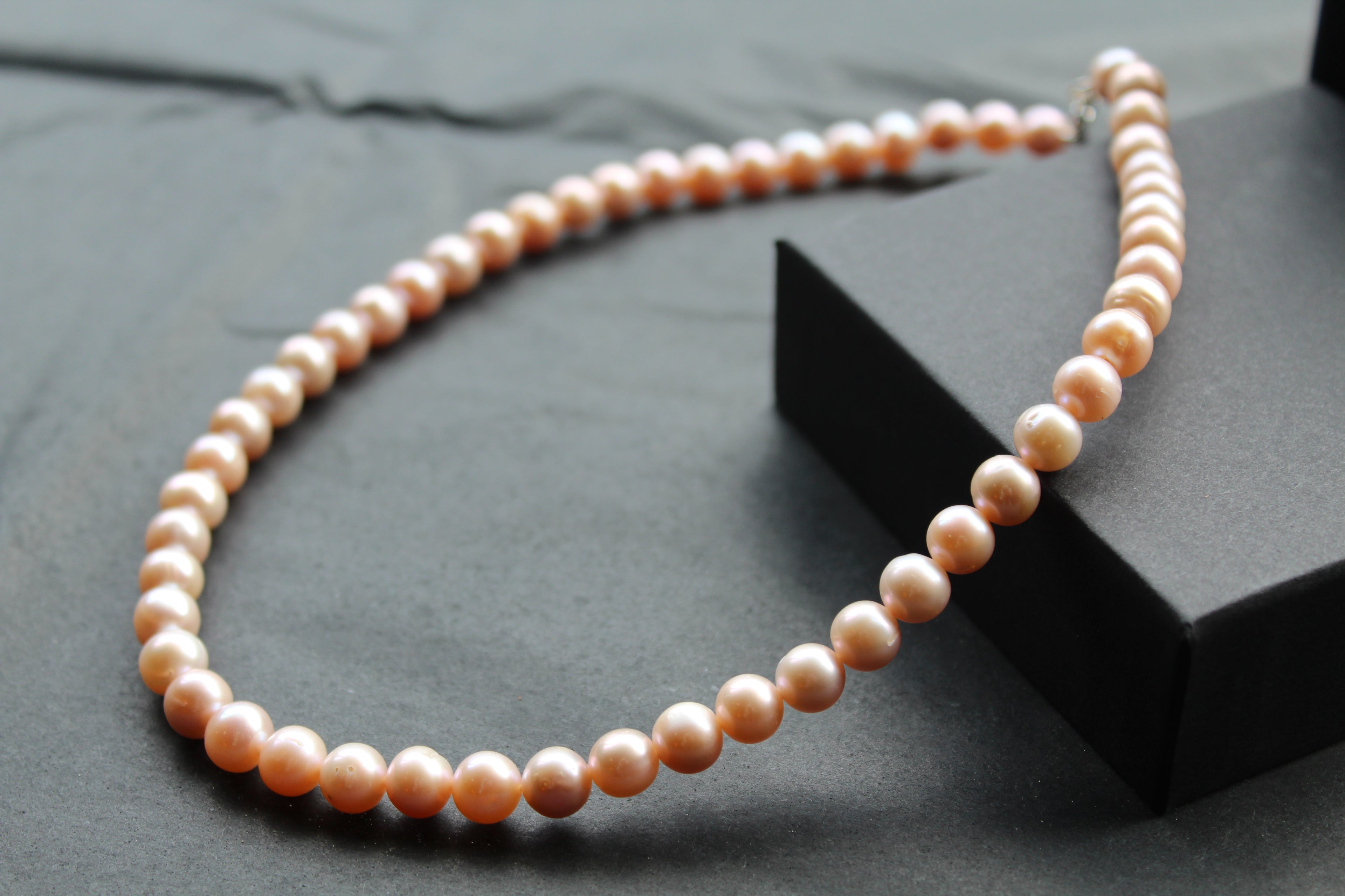 Peach Pearl Necklace
