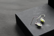 Load image into Gallery viewer, Peridot Drop Earrings
