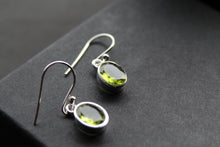 Load image into Gallery viewer, Peridot Drop Earrings
