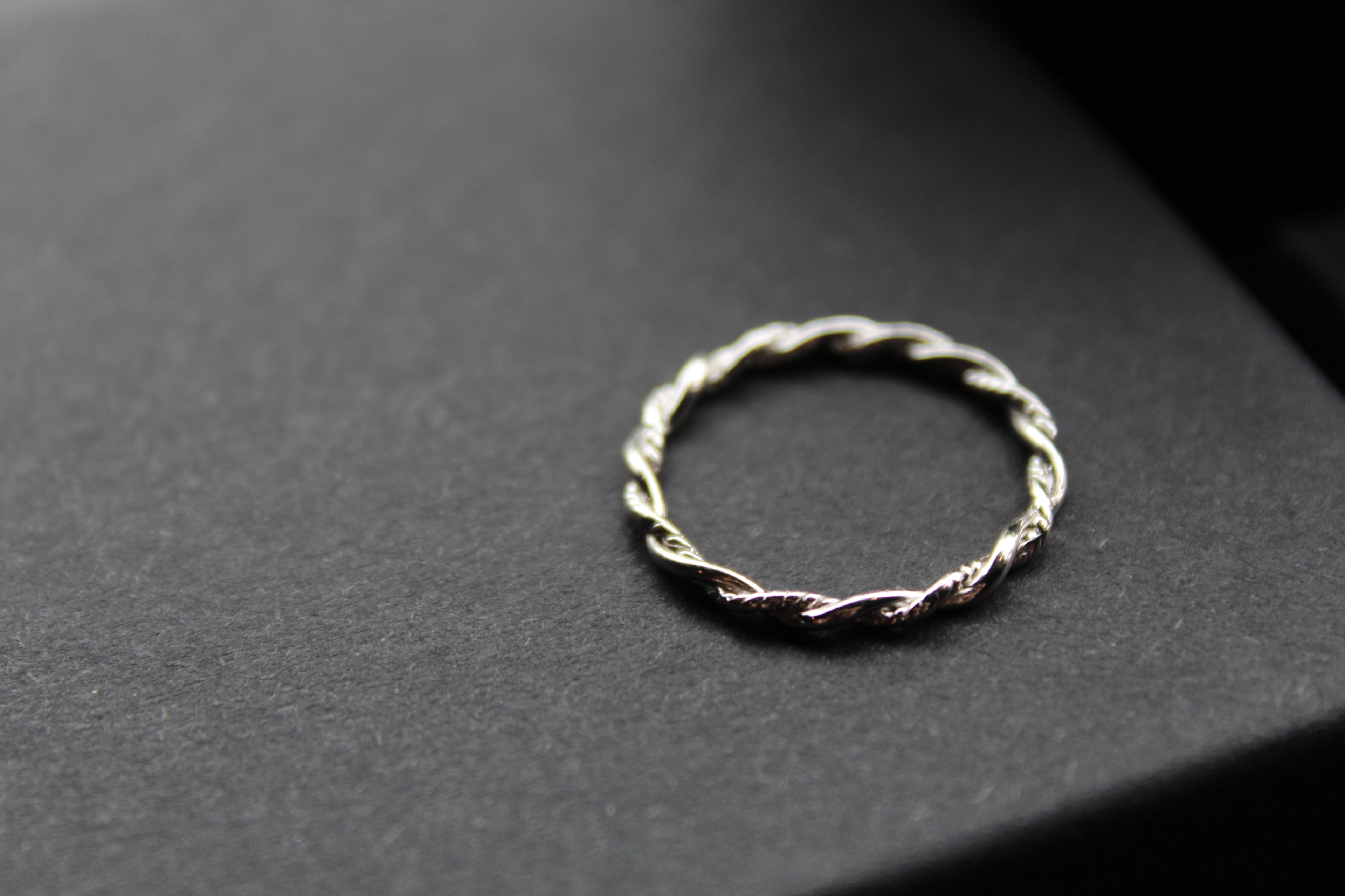 Plain & Twisted Thin Silver Band Ring
