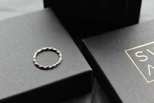 Load image into Gallery viewer, Plain &amp; Twisted Thin Silver Band Ring
