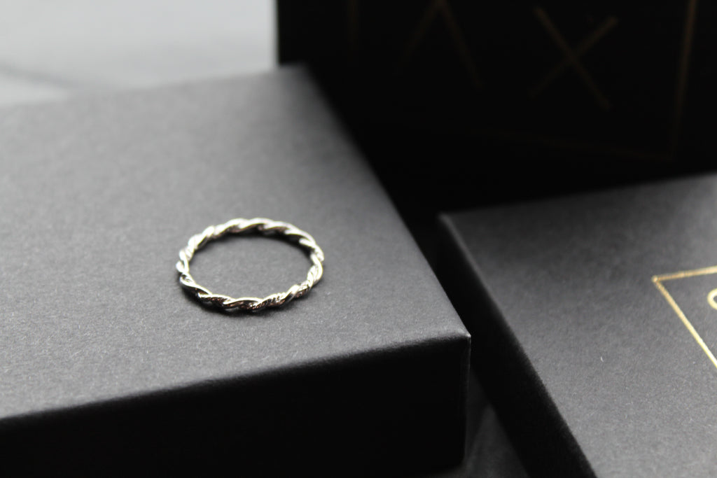 Plain & Twisted Thin Silver Band Ring