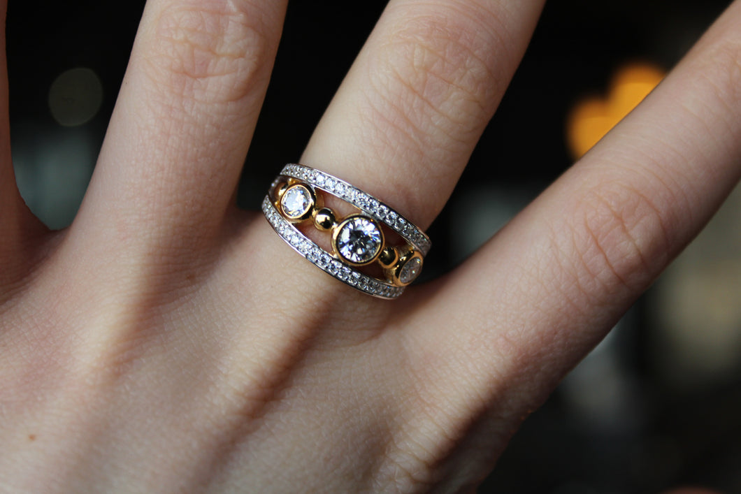 Queeny Clear CZ Ring