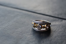 Load image into Gallery viewer, Queeny Clear CZ Ring
