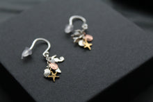 Load image into Gallery viewer, Shells and Seahorse Cluster Earrings
