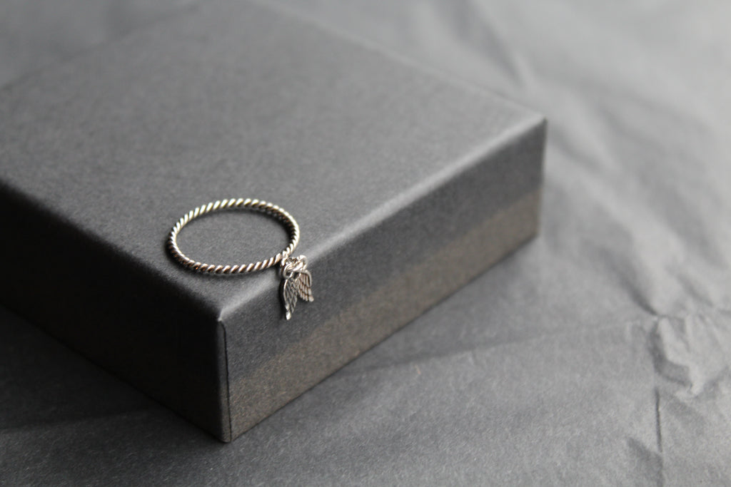 Silver Angel Wings Charm Ring
