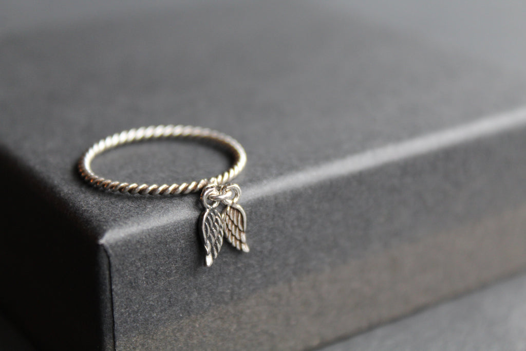 Silver Angel Wings Charm Ring