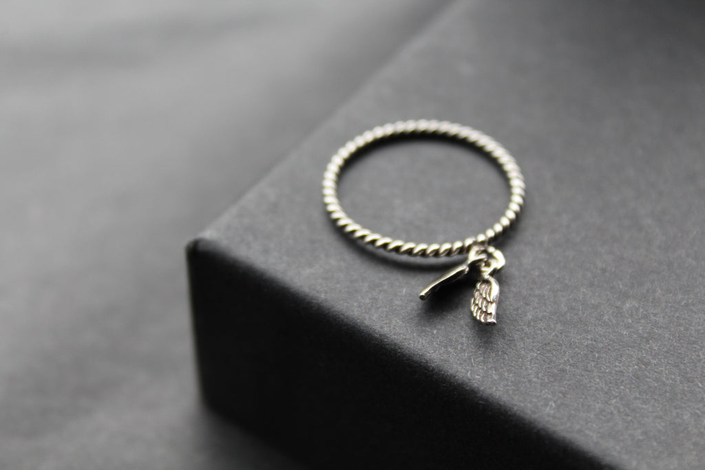 Silver Angel Wings Charm Ring