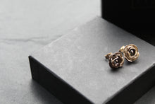 Load image into Gallery viewer, Silver Peony and Pearl Studs
