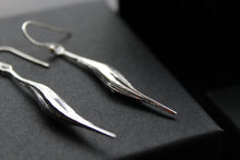 Load image into Gallery viewer, Silver Seedpod Earrings
