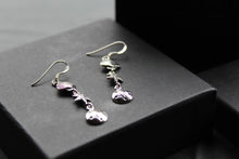 Load image into Gallery viewer, Silver Shell &amp; Starfish Earrings
