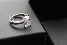 Load image into Gallery viewer, Silver Clear Oblong CZ Solitaire Ring
