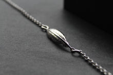 Load image into Gallery viewer, Single Feather Spirit Bracelet
