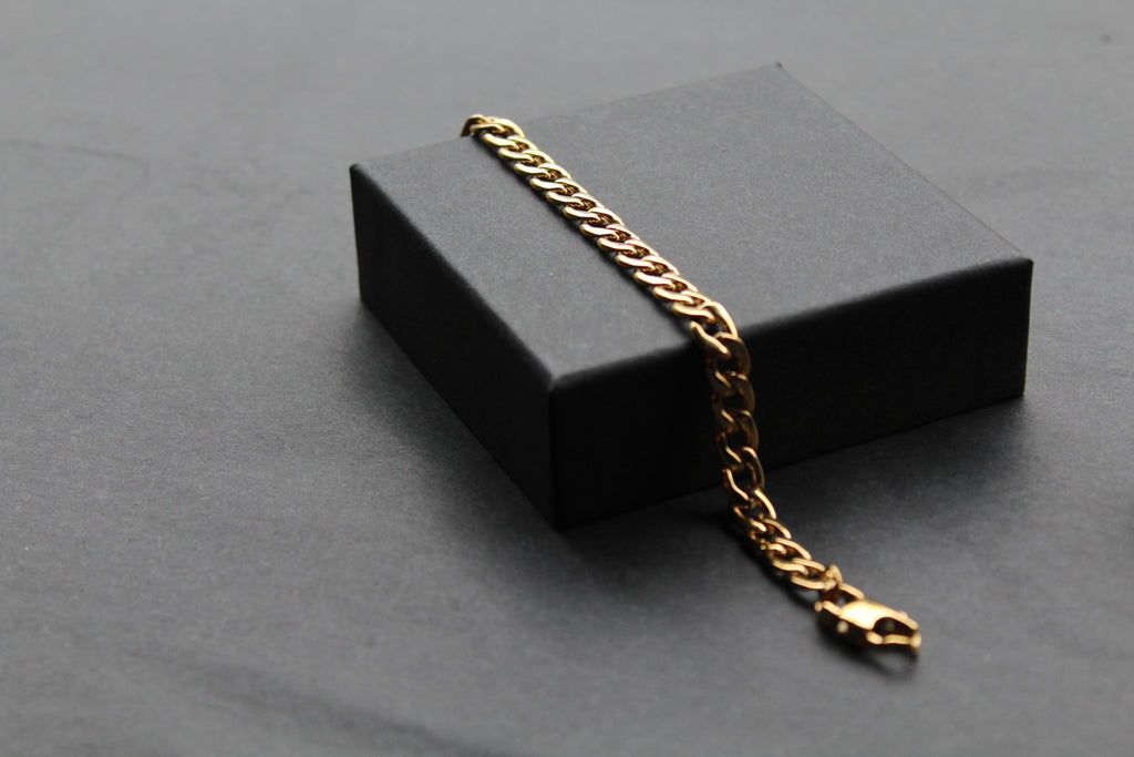 Stainless Steel Polished Bracelet Yellow Gold IP Open Chain