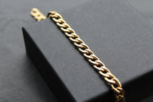 Load image into Gallery viewer, Stainless Steel Polished Bracelet Yellow Gold IP Open Chain
