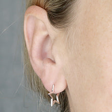 Load image into Gallery viewer, Small Plain Open Star Stud Hoops
