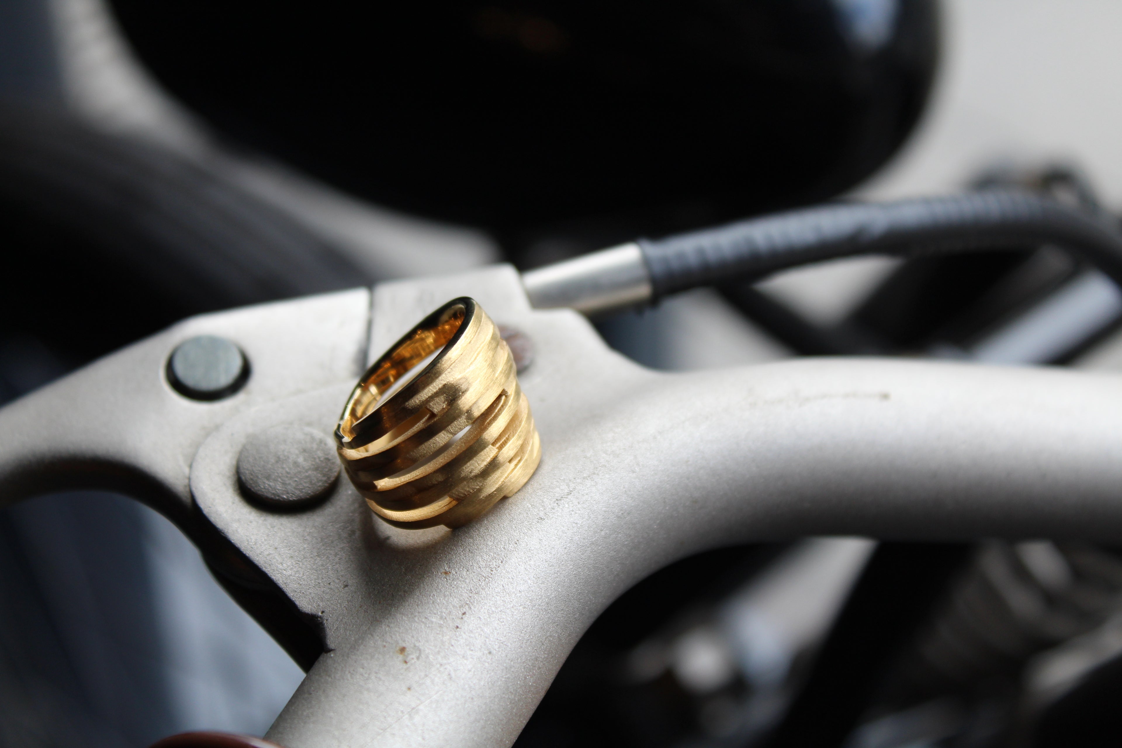 Multiband Ring