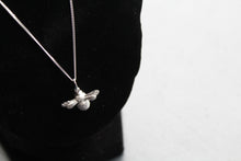 Load image into Gallery viewer, Textured Silver Bumble Bee Pendant &amp; Chain
