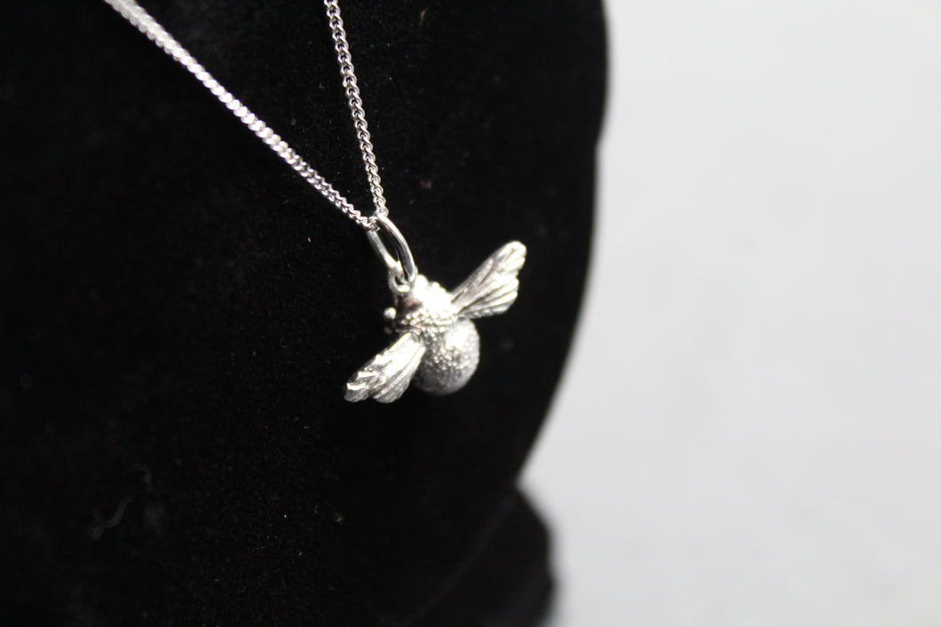 Textured Silver Bumble Bee Pendant & Chain