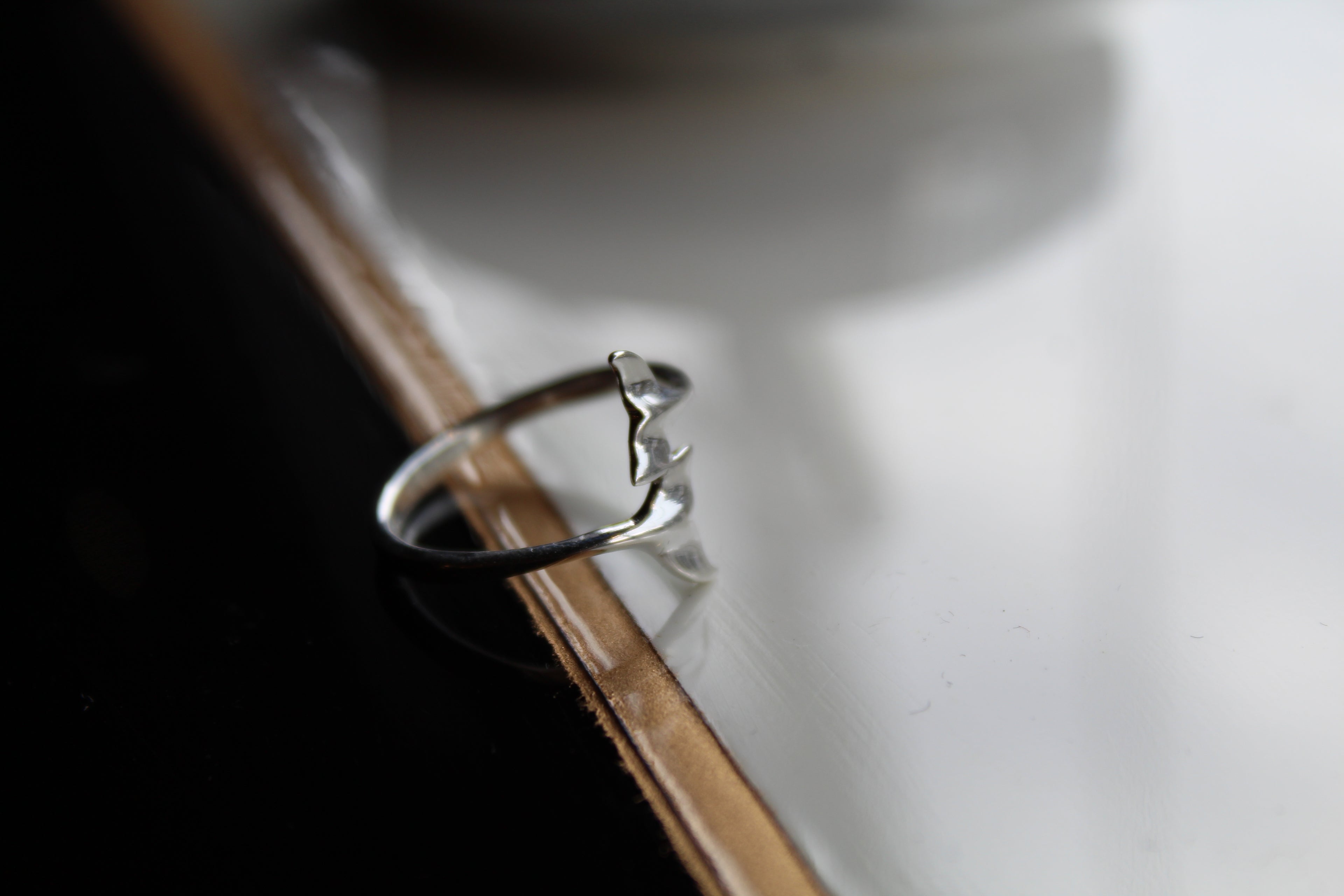 Whale Tail Ring