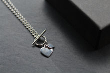 Load image into Gallery viewer, T- Bar Hearts Chain Necklace
