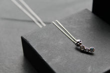 Load image into Gallery viewer, Topaz Pebble Necklace
