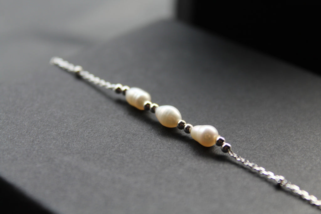 Trio of Freshwater Pearls on Beaded Bracelet