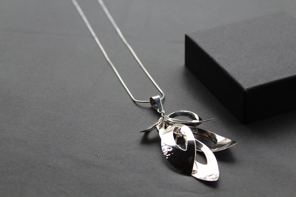 Tumbling Leaves Silver Pendant with 18-20" Chain