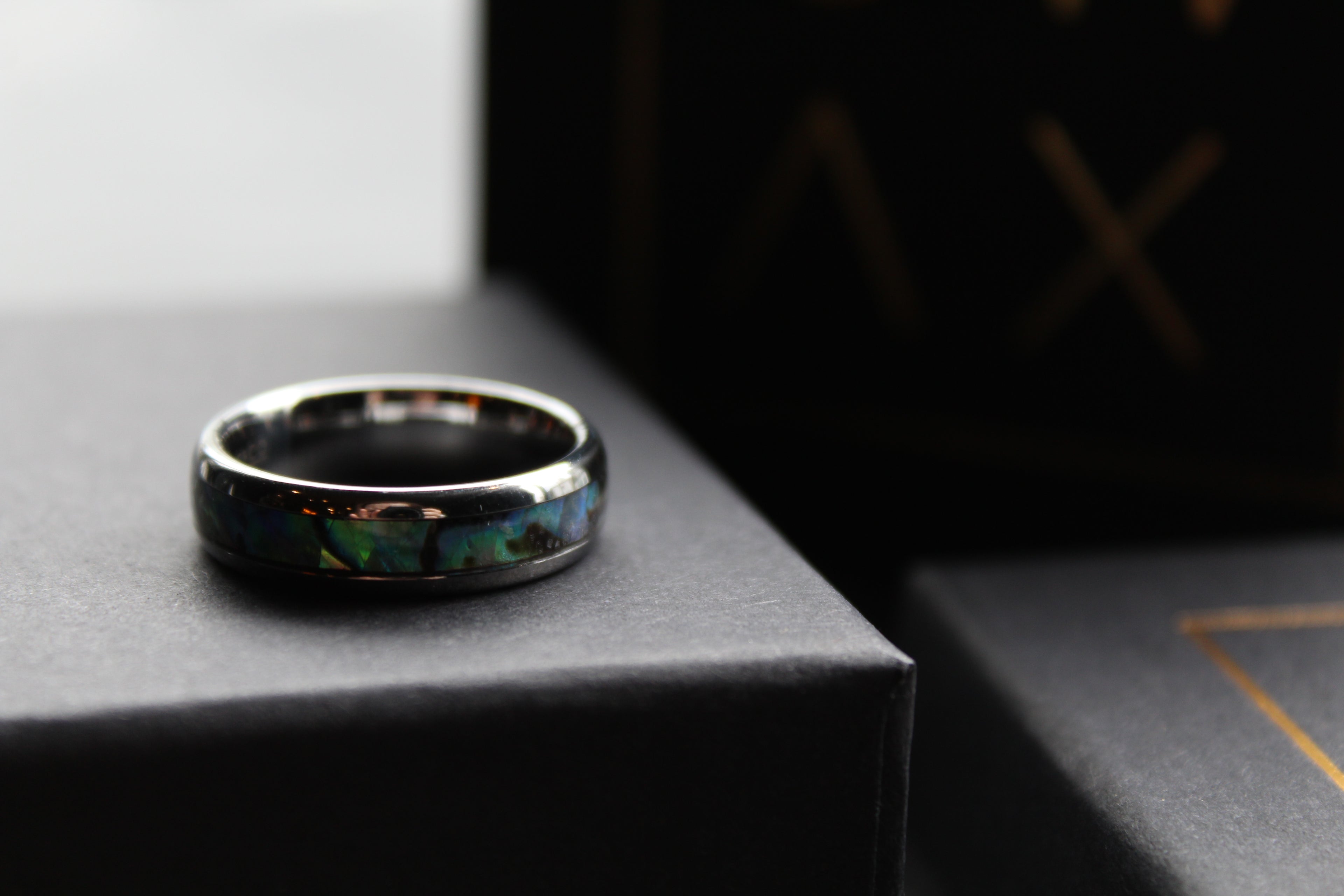 Tungsten Carbide Ring with Abalone Inlay