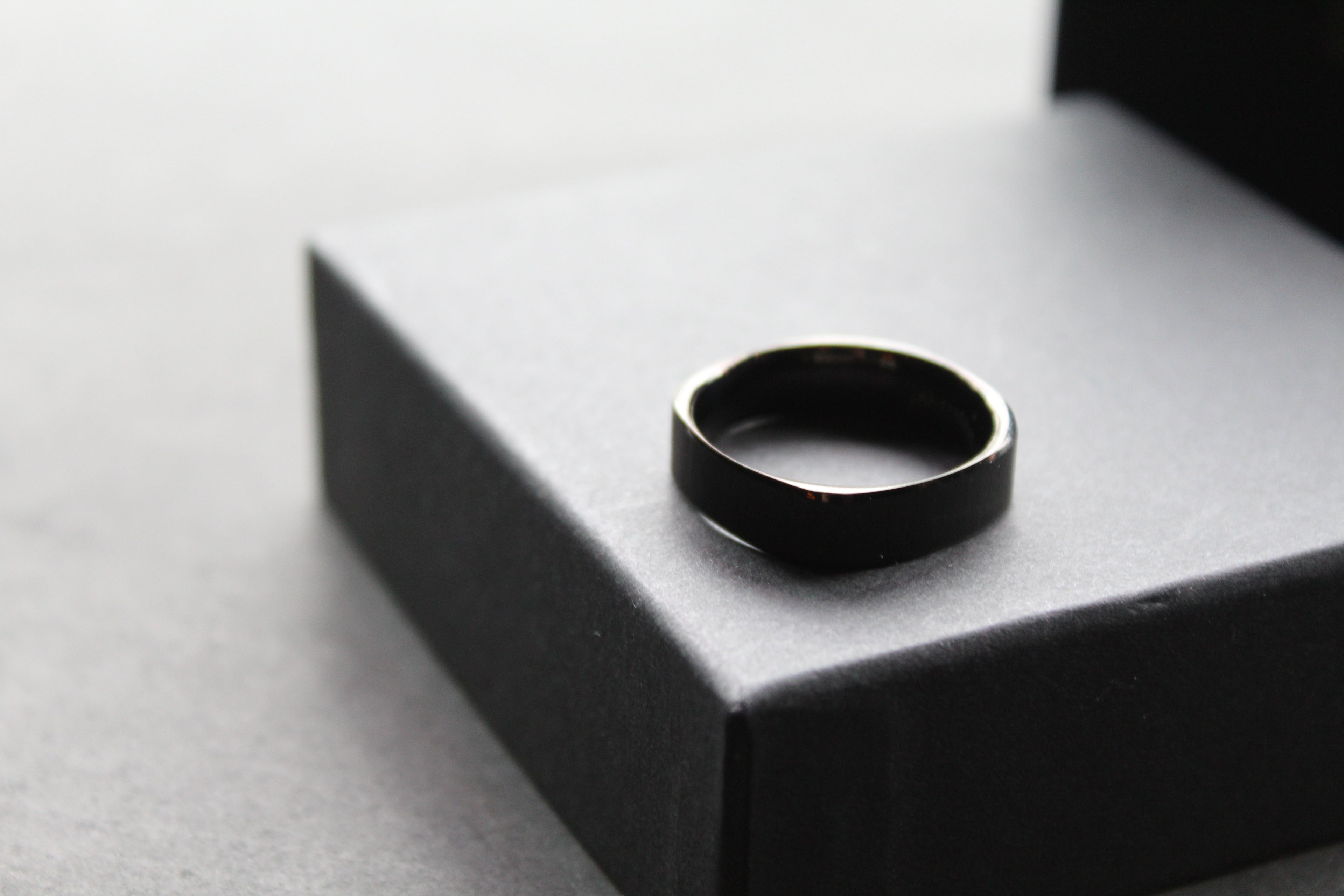 Tungsten Square Profile Ring