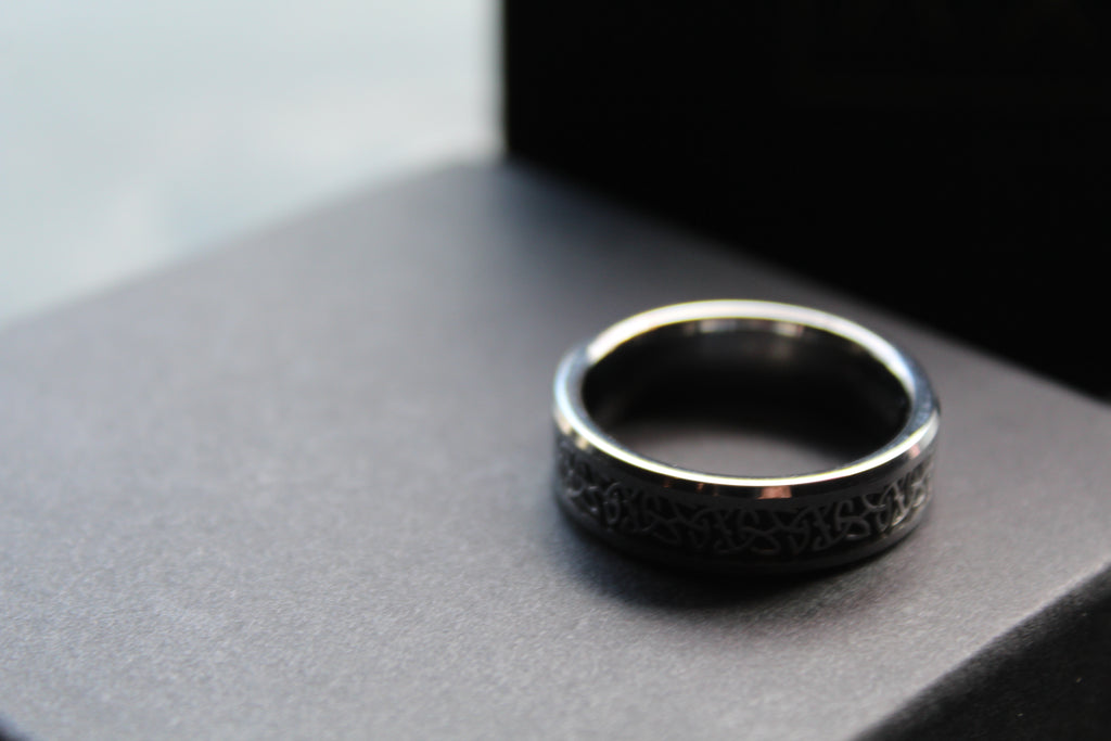 Tungsten & Black Carbon Inlay Celtic Ring