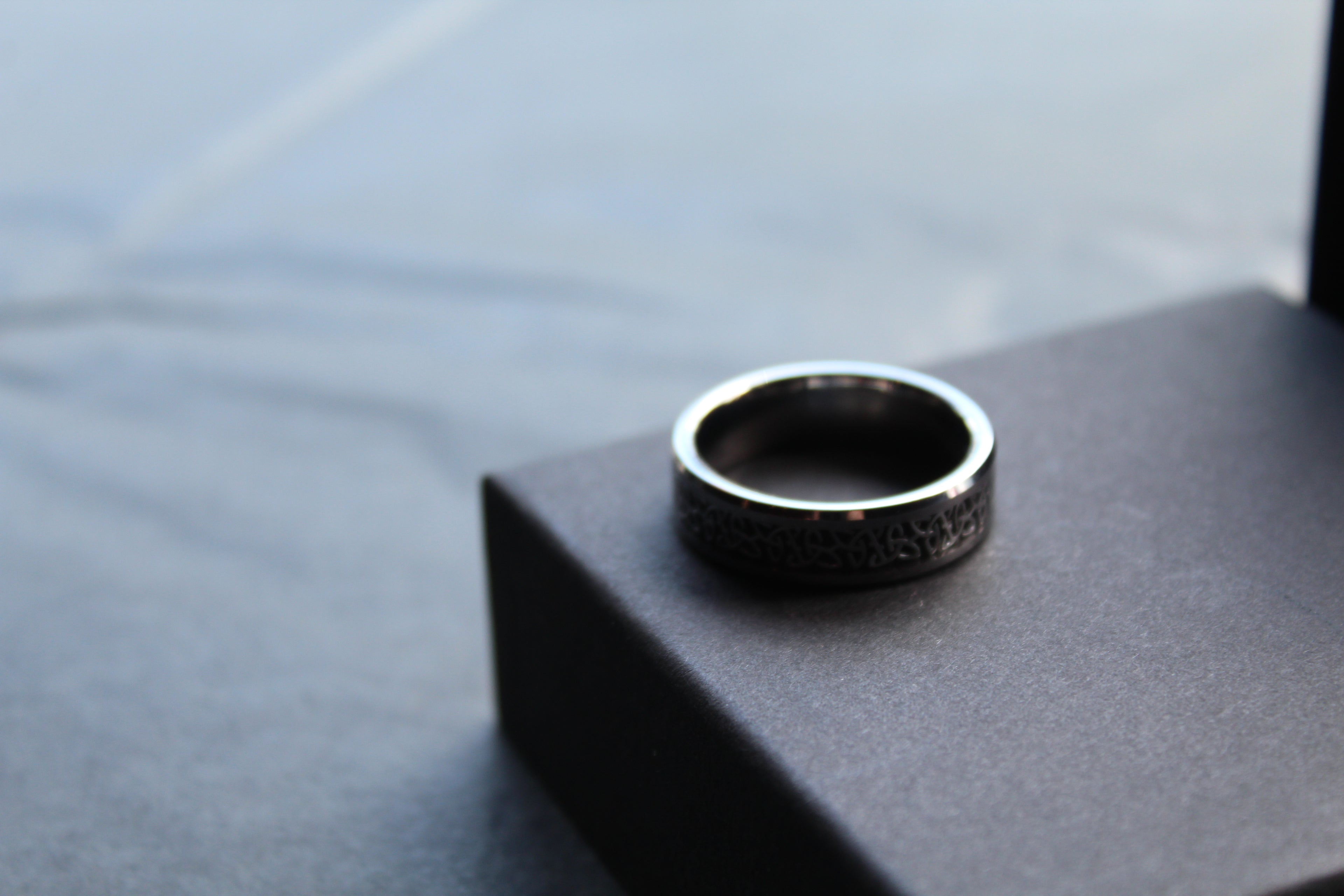 Tungsten & Black Carbon Inlay Celtic Ring