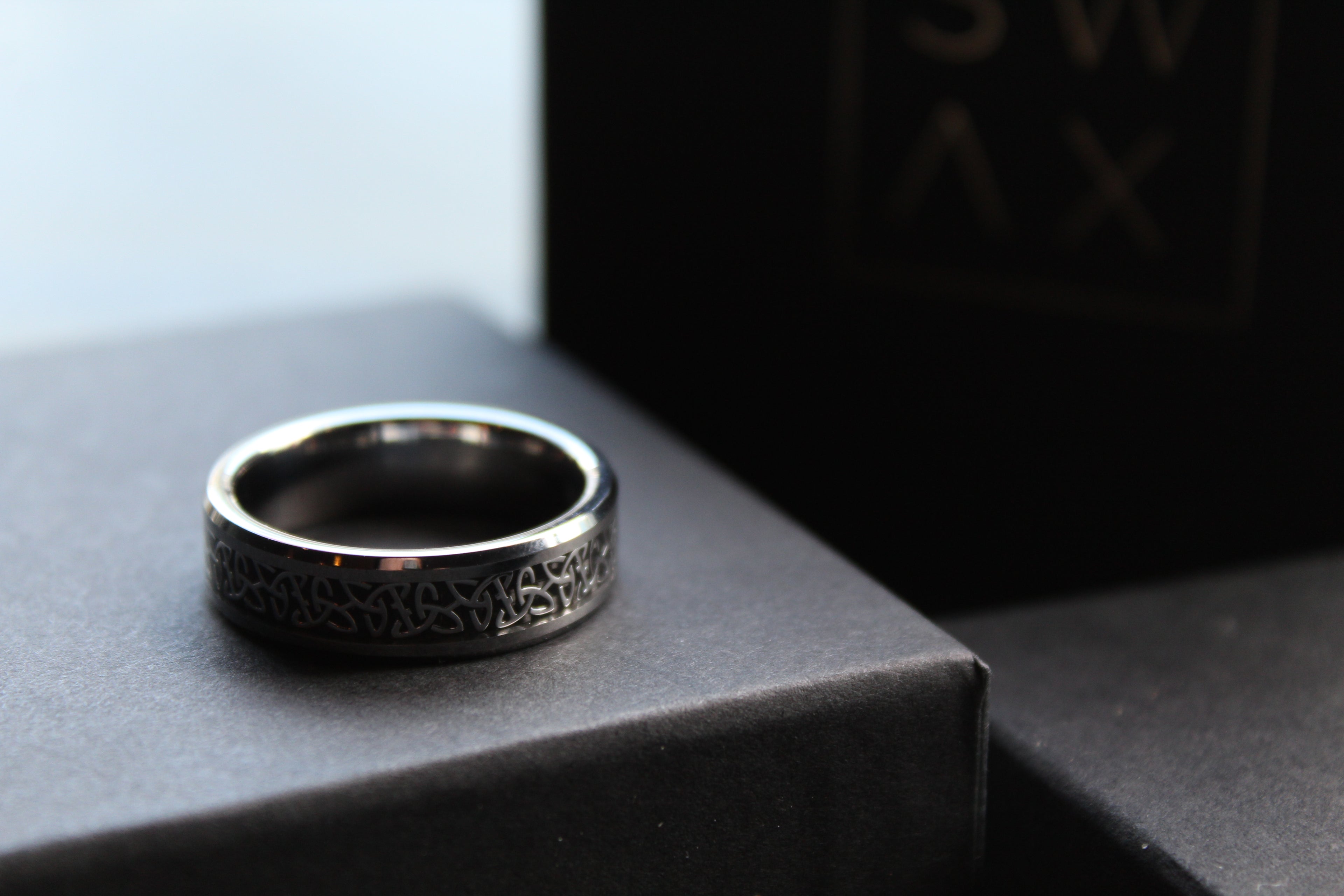 Tungsten & Black Carbon Inlay Celtic Ring
