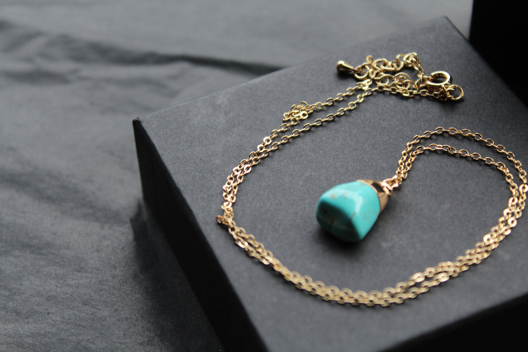 Turquoise Kidney Stone Necklace