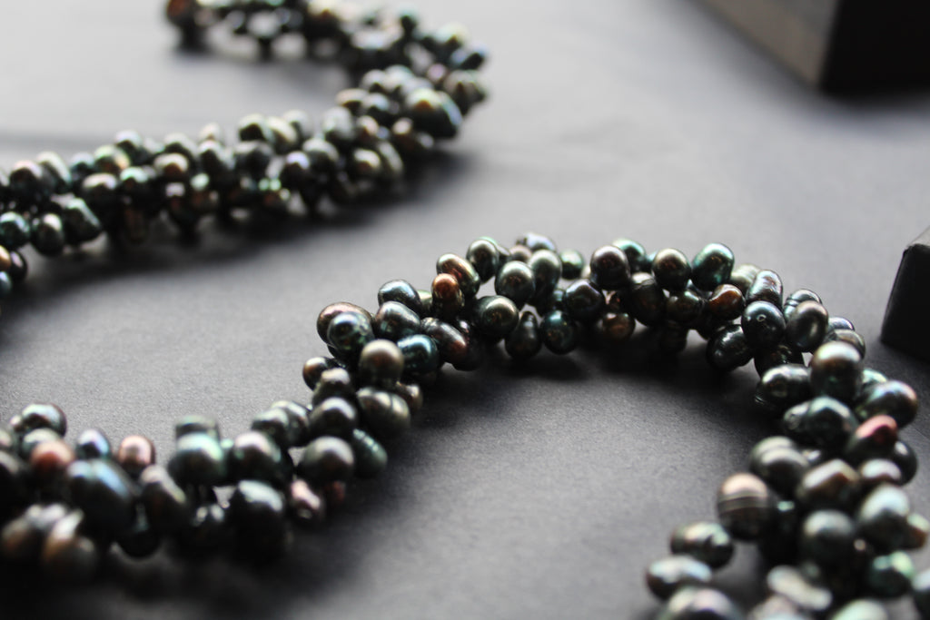 Twisted Baroque Style Pearl Necklace