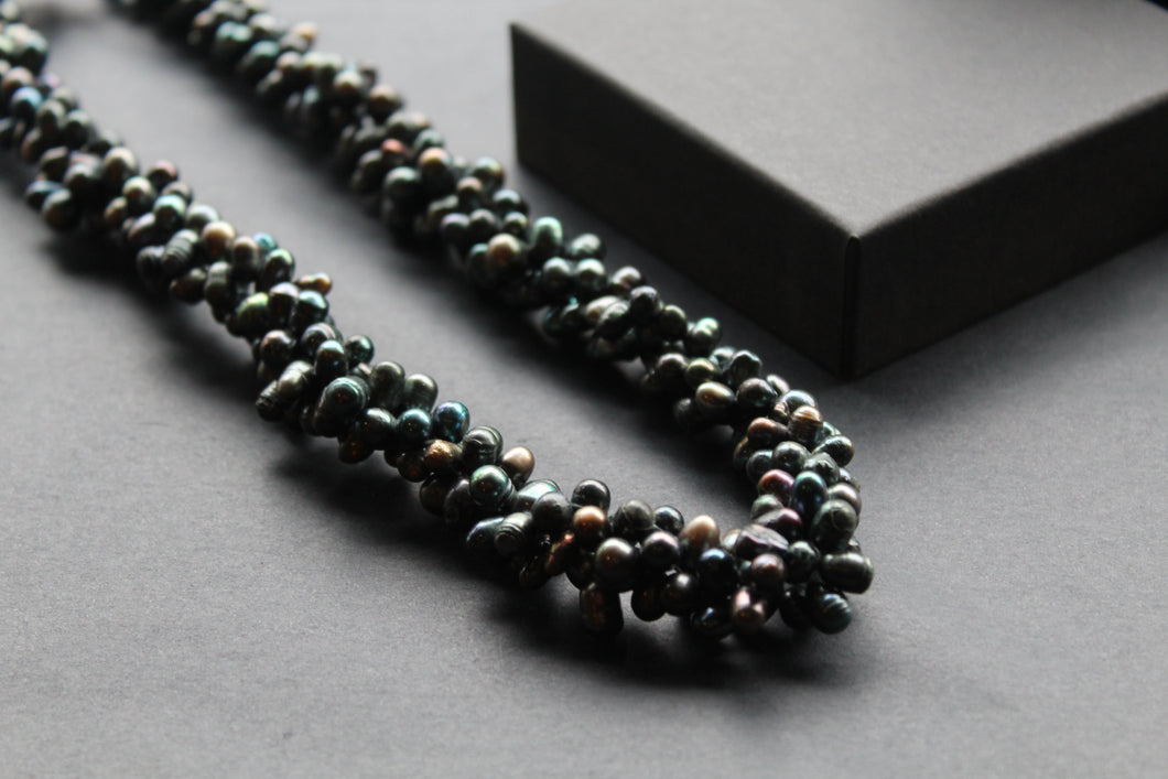 Twisted Baroque Style Pearl Necklace