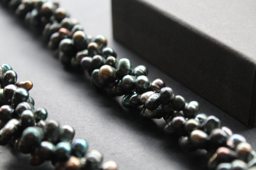 Twisted Baroque Style Pearl Necklace