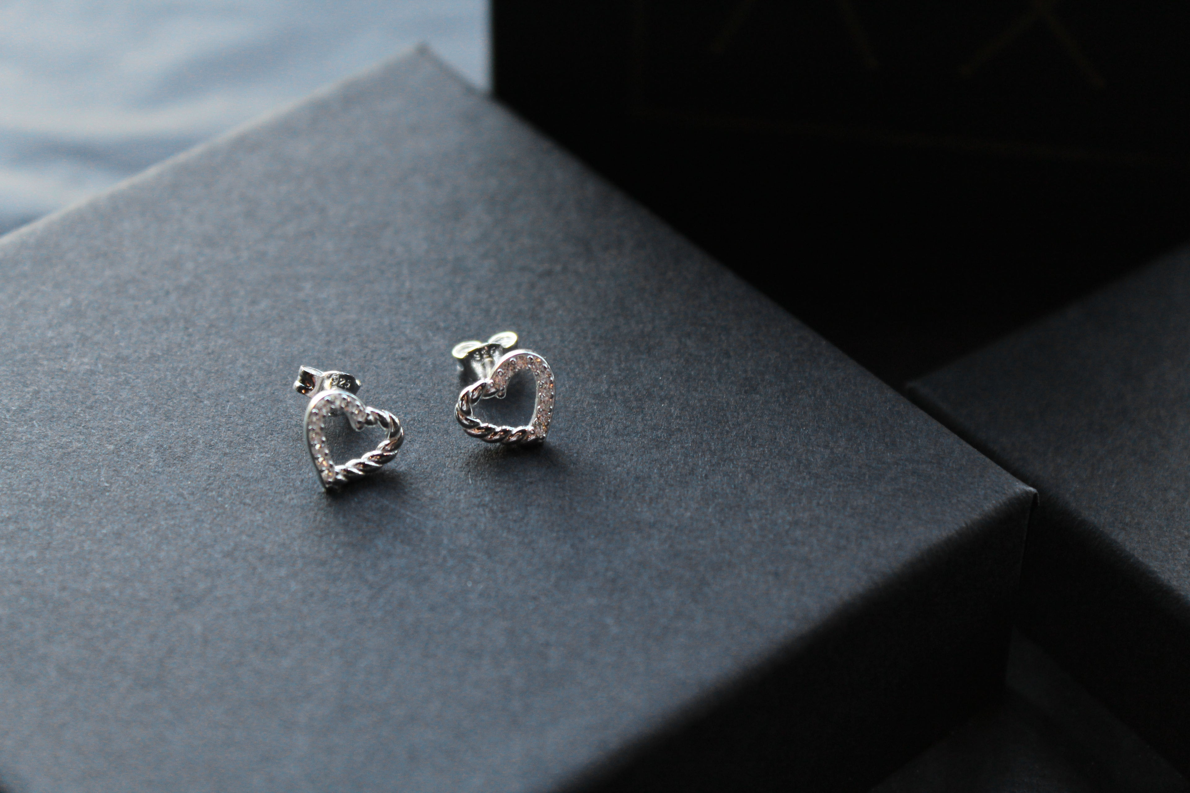 Twisted Open Heart Studs
