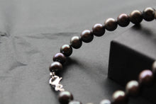 Load image into Gallery viewer, Unisex Black Fresh Water Pearl Bracelet
