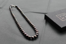 Load image into Gallery viewer, Unisex Black Fresh Water Pearl Necklace
