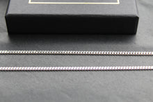 Load image into Gallery viewer, Unisex Silver Curb Chain
