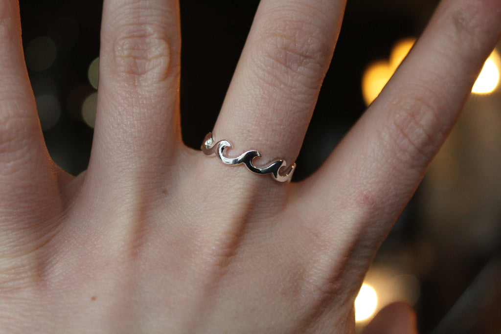 Multi Wave Ring