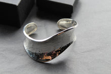 Load image into Gallery viewer, Wide Hammered Silver Wave Cuff
